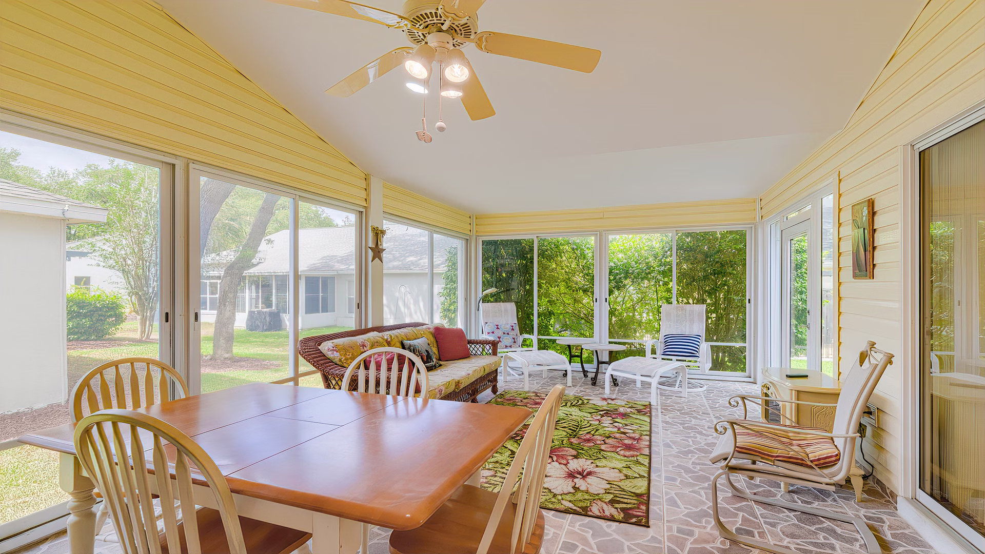 Real Estate Photography Vacation Rental The Villages Lanai